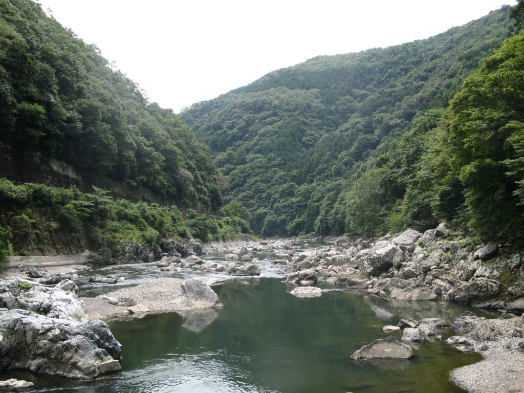 Hiking Along the Old Hozu River Towpath - Deep Kyoto